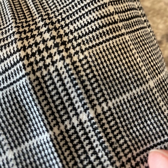 H&M women’s slacks - Picture 3 of 3